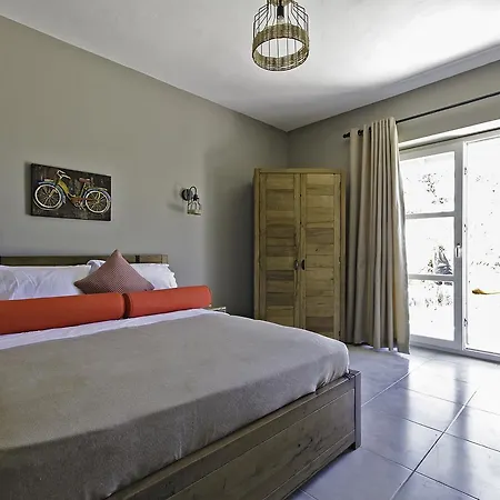 Signature By Masal Butik Alaçatı