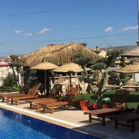 Signature By Masal Butik Alaçatı